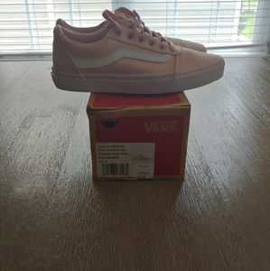 Vans - Women's size 9